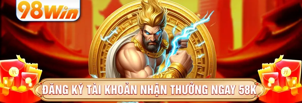 Người chơi vui mừng với cúp chiến thắng sau khi cá cược thành công tại OK99